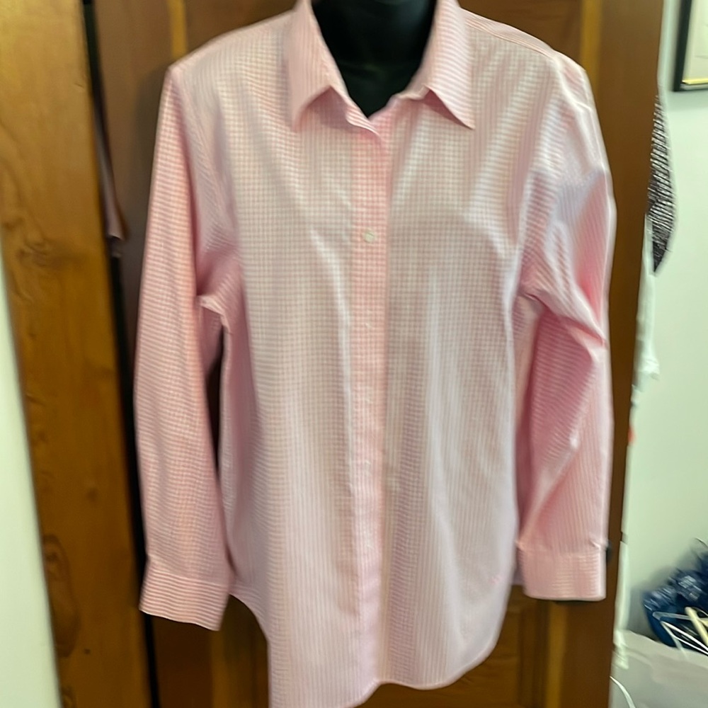 Women’s blouse
